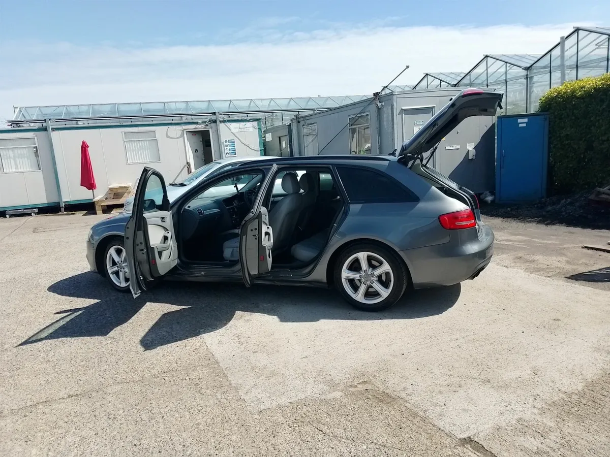 Audi A4 2013 - Image 4