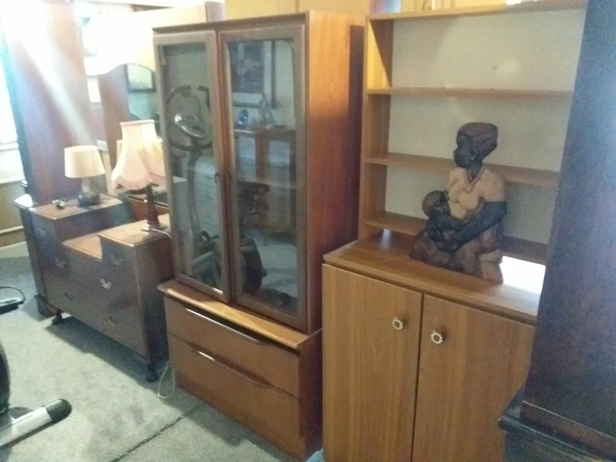 Lots of mixed furniture, to view, tel 086-8109995 - Image 1