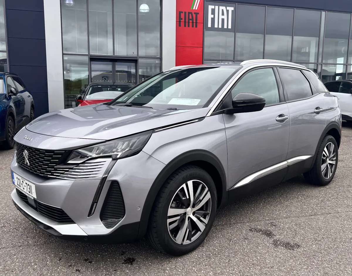 Peugeot 3008 2022 - Image 2
