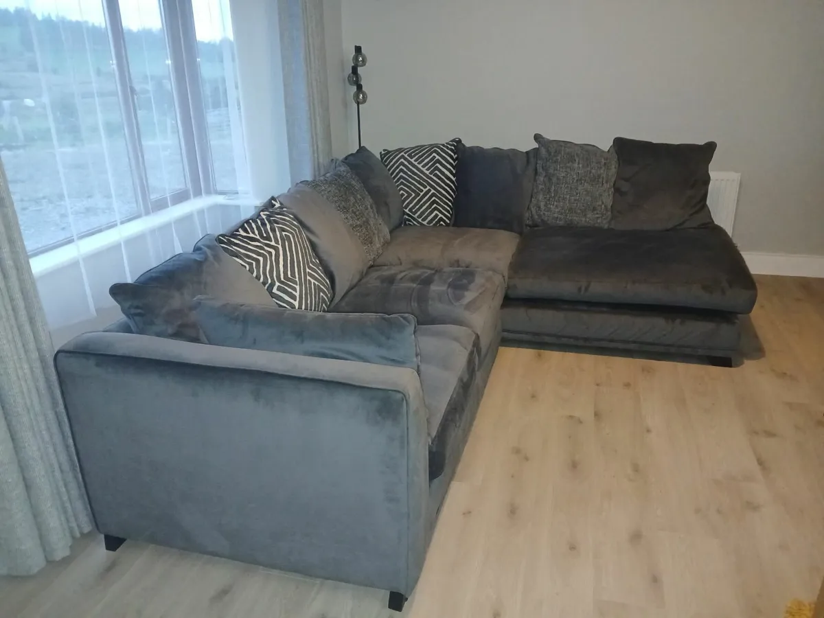 Pillow Back Sofa - Image 2