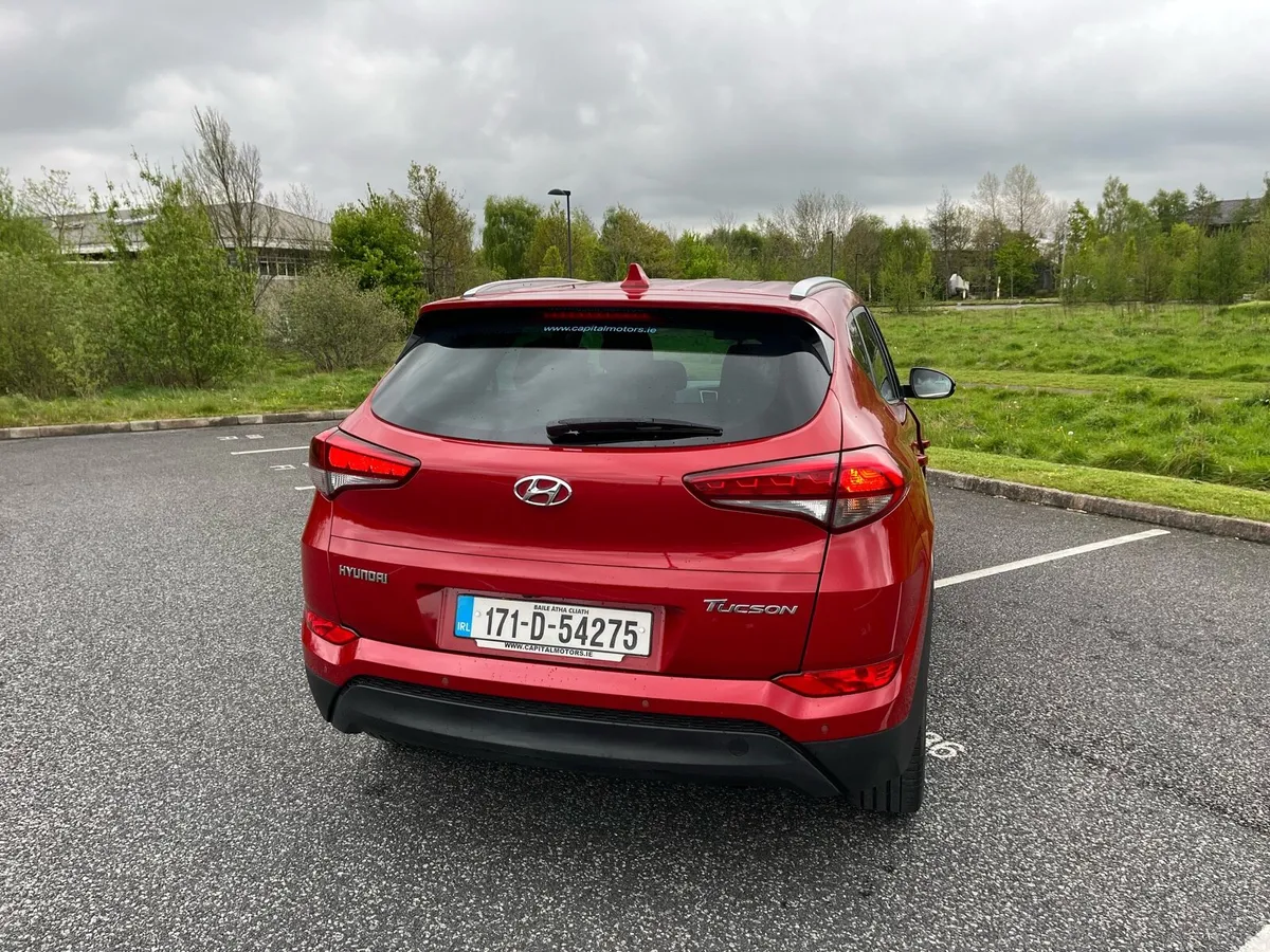 Hyundai Tuscon Premium BLD 1.7L Diesel Automatic - Image 4