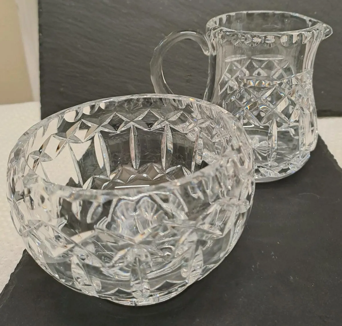 Crystal milk jug and sugar bowl - Image 1