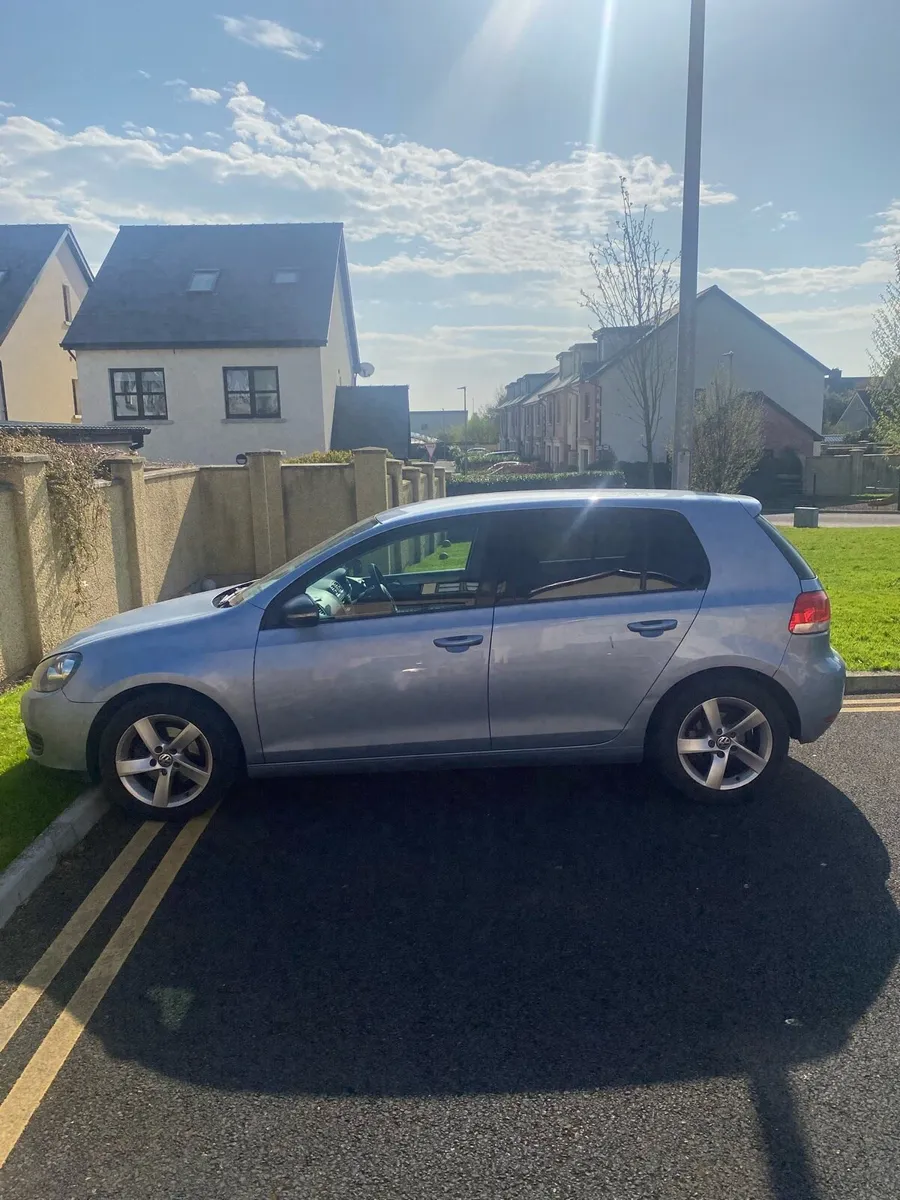 2011 Volkswagen Golf 1.6L TDI - Image 3