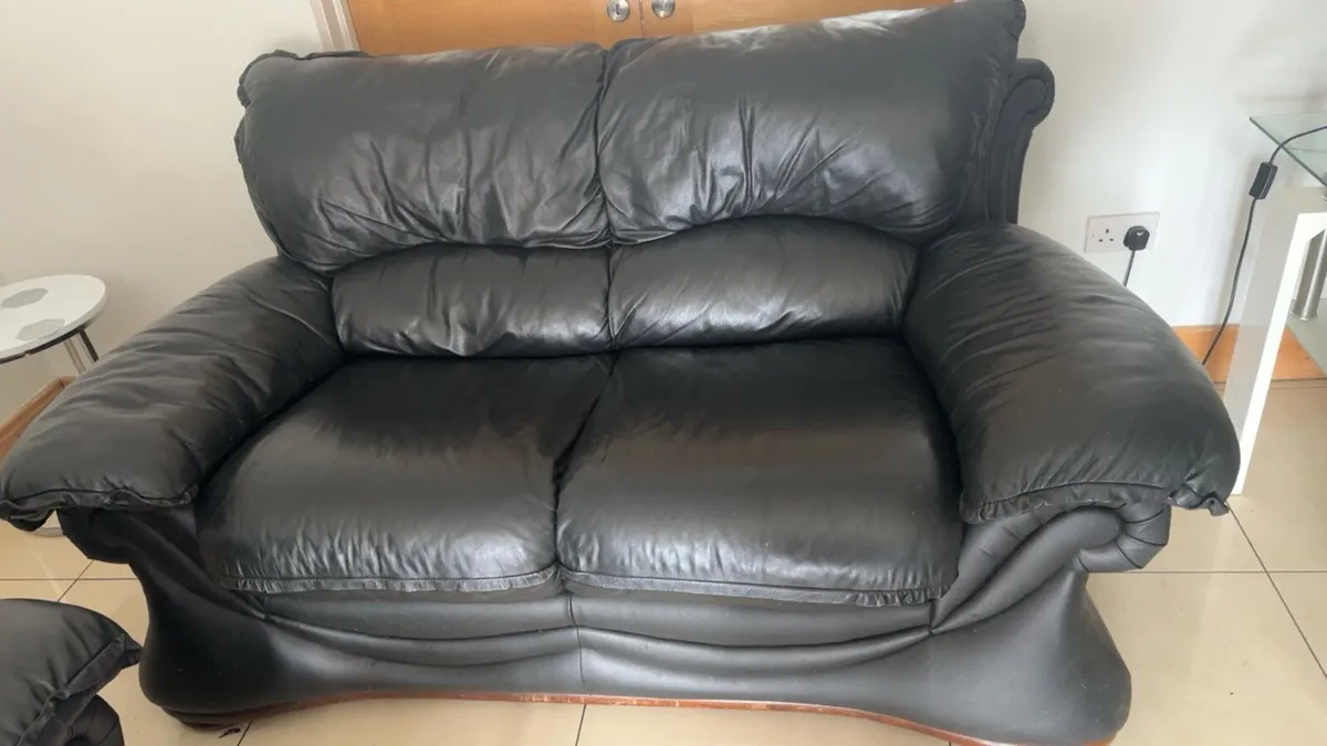 Leather sofa - Image 1
