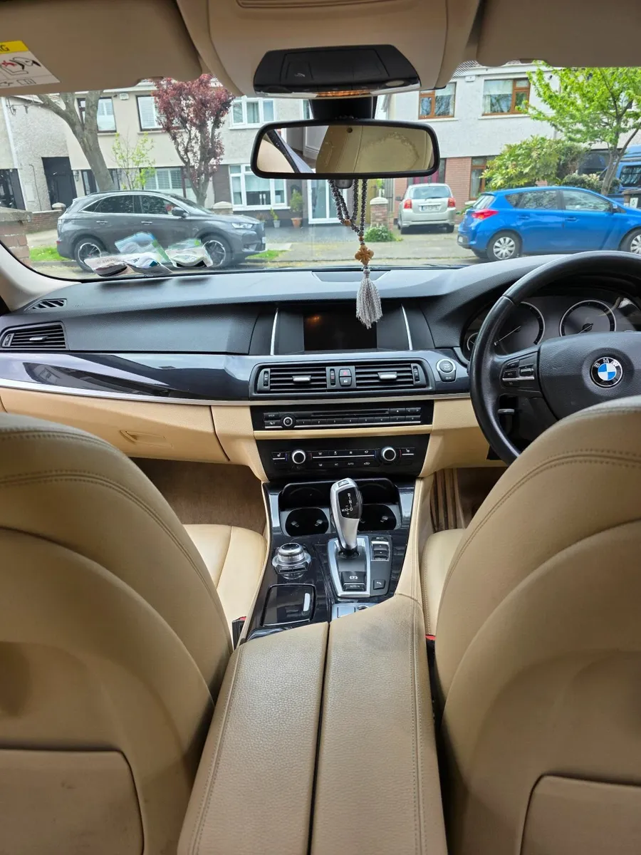 BMW 5-Series 2015 - Image 3