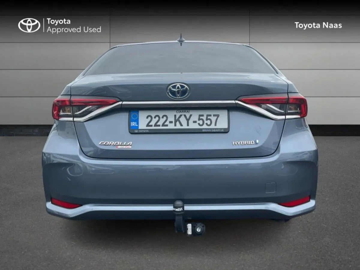 Toyota Corolla Corolla Hybrid Luna Sport - Image 4