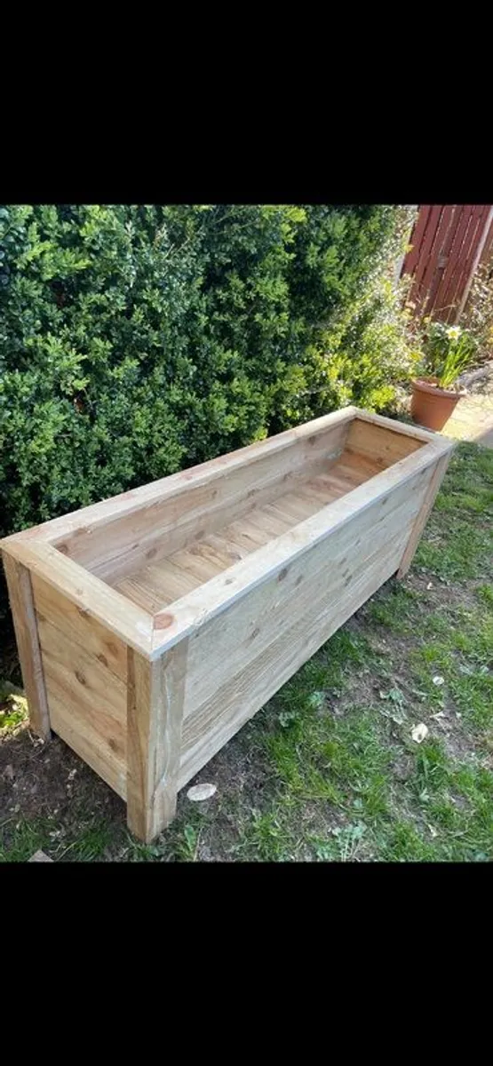 Planter boxes - Image 2