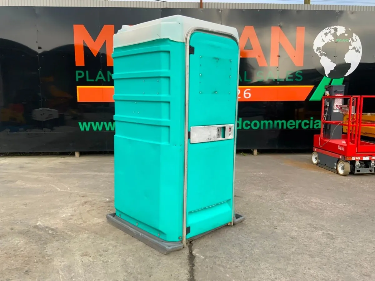 BUILDERS SITE TOILETS / PORTABLE LOO.....646p. - Image 1
