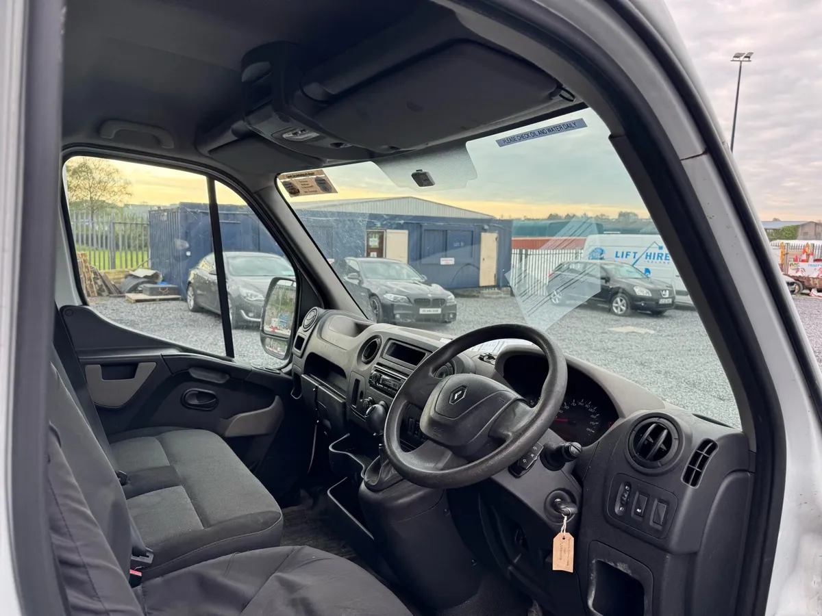 Renault master van - Image 3