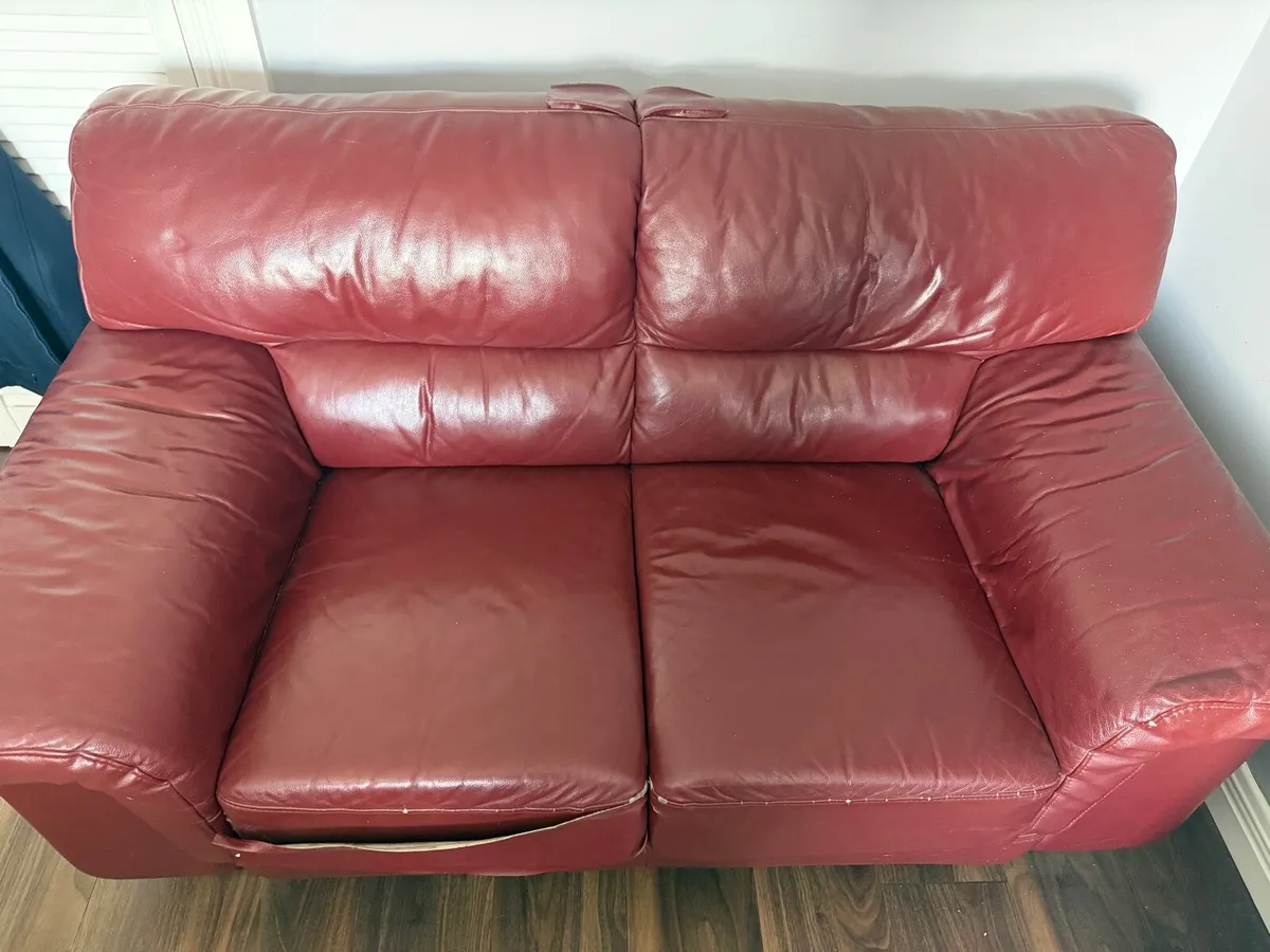 1 x Single seater and 1 x double seater sofa - Image 2