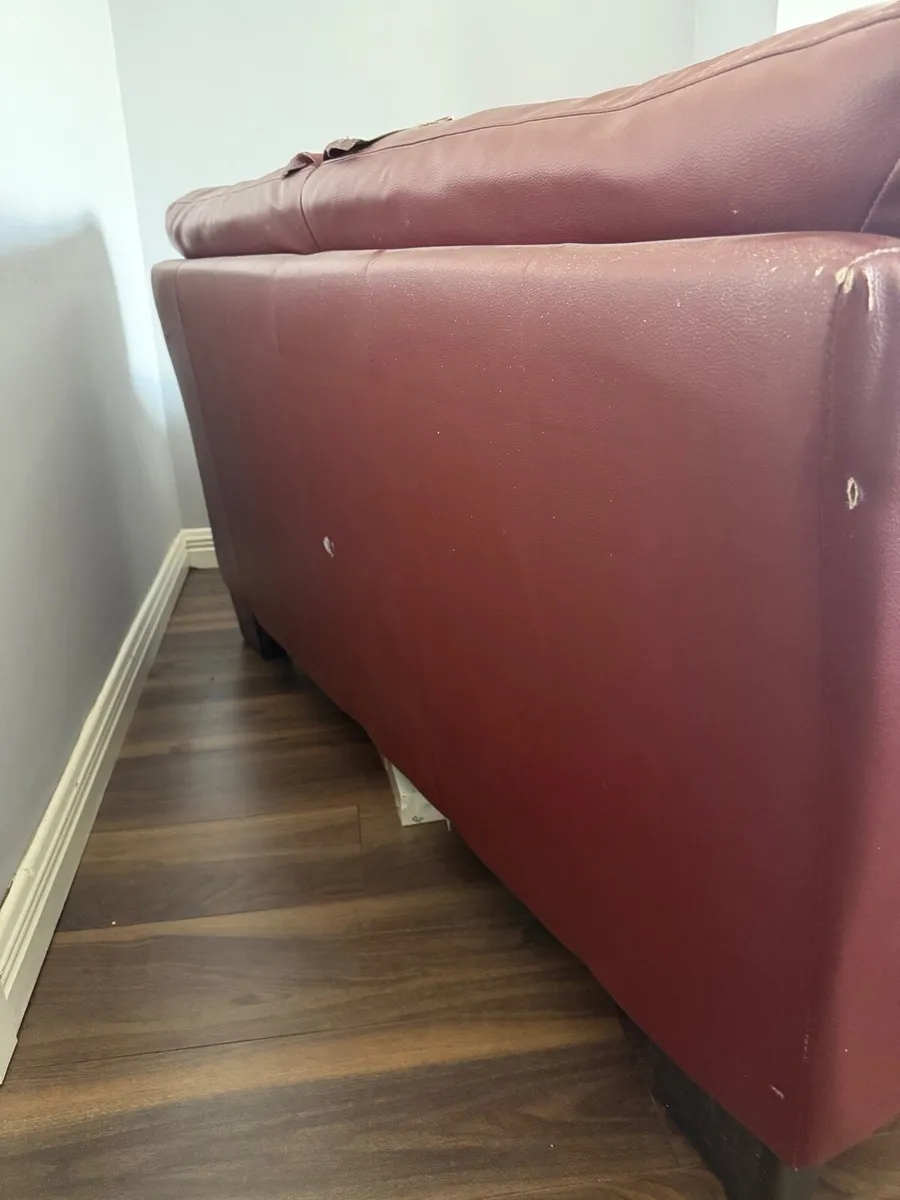1 x Single seater and 1 x double seater sofa - Image 3