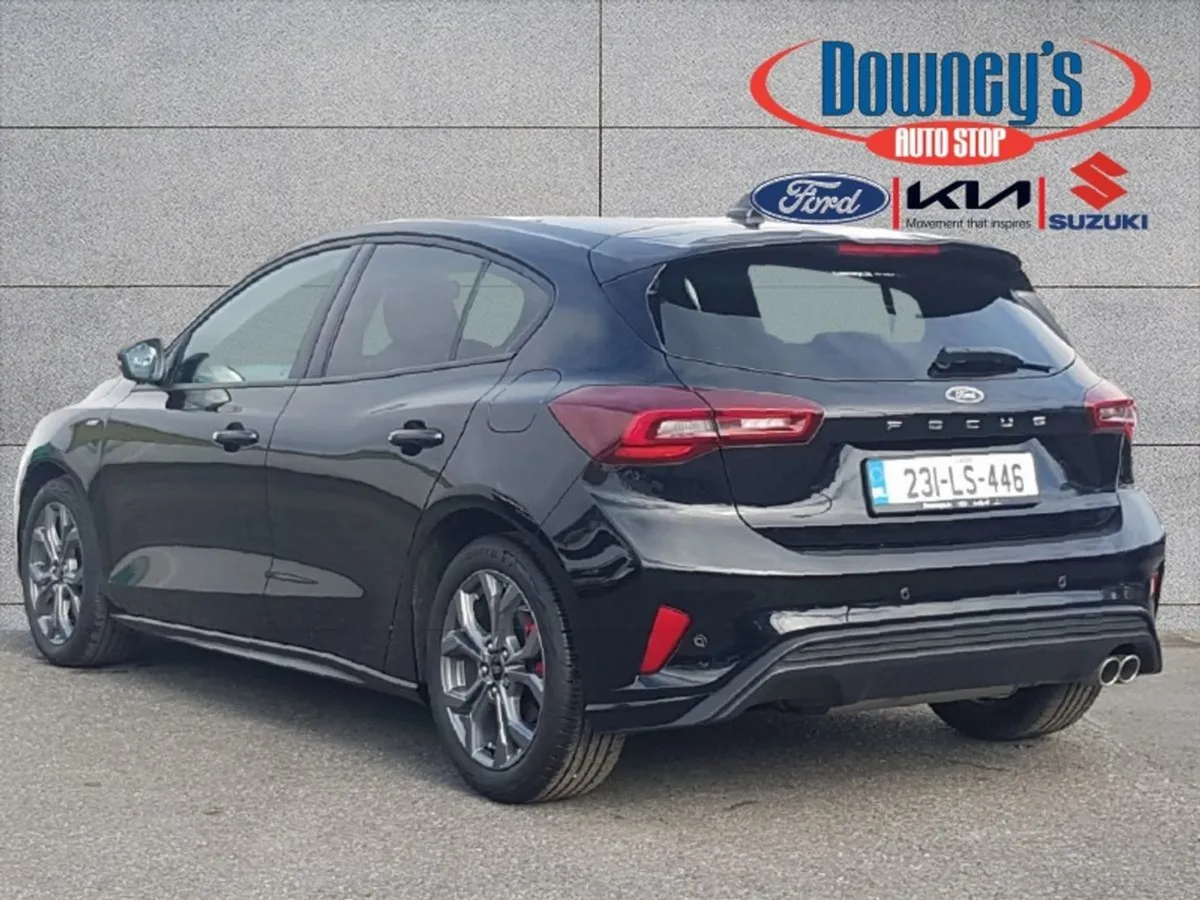 Ford Focus 1.0 Petrol St-line. - Image 3