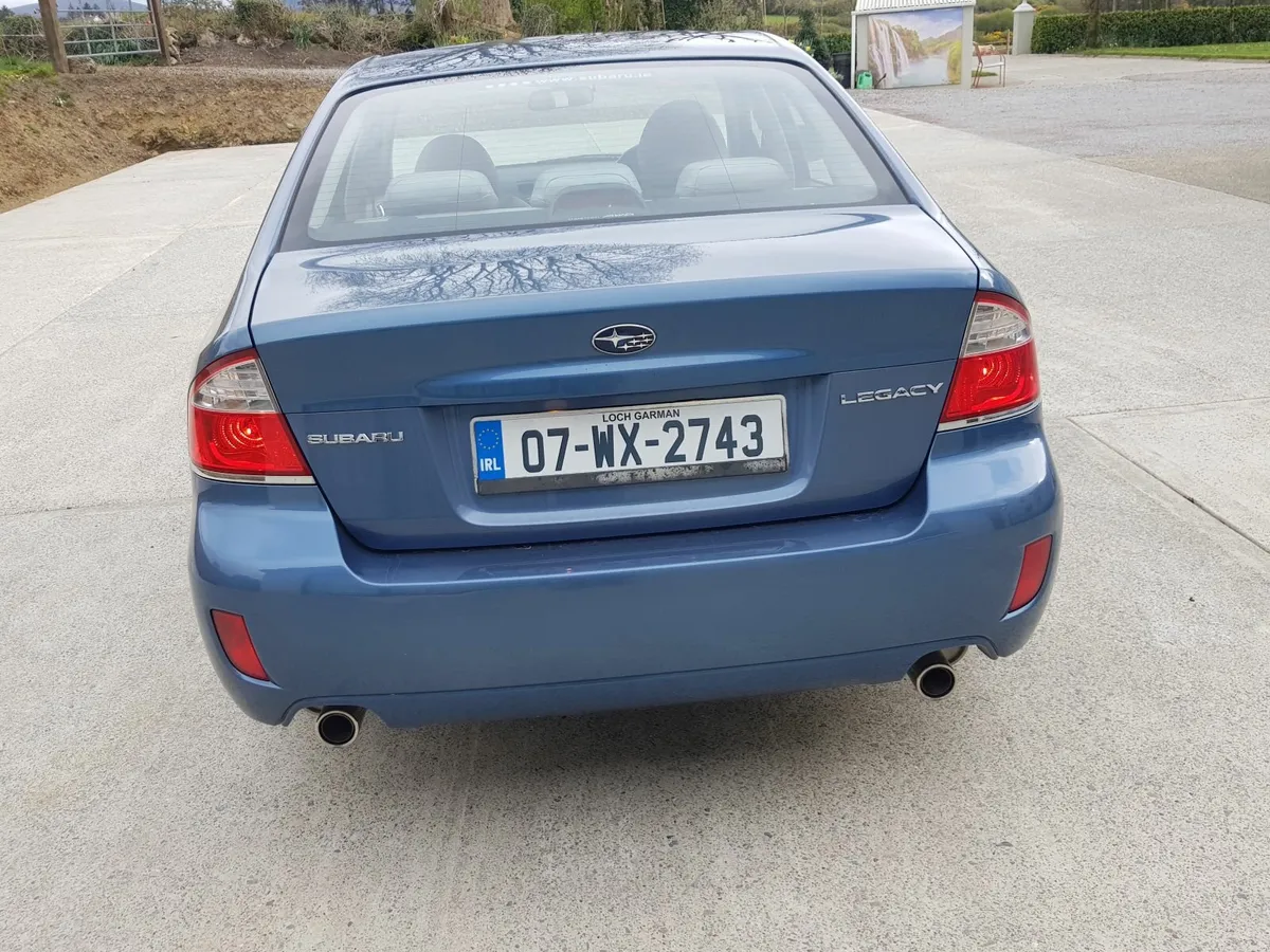Subaru Legacy 2007 - Image 2