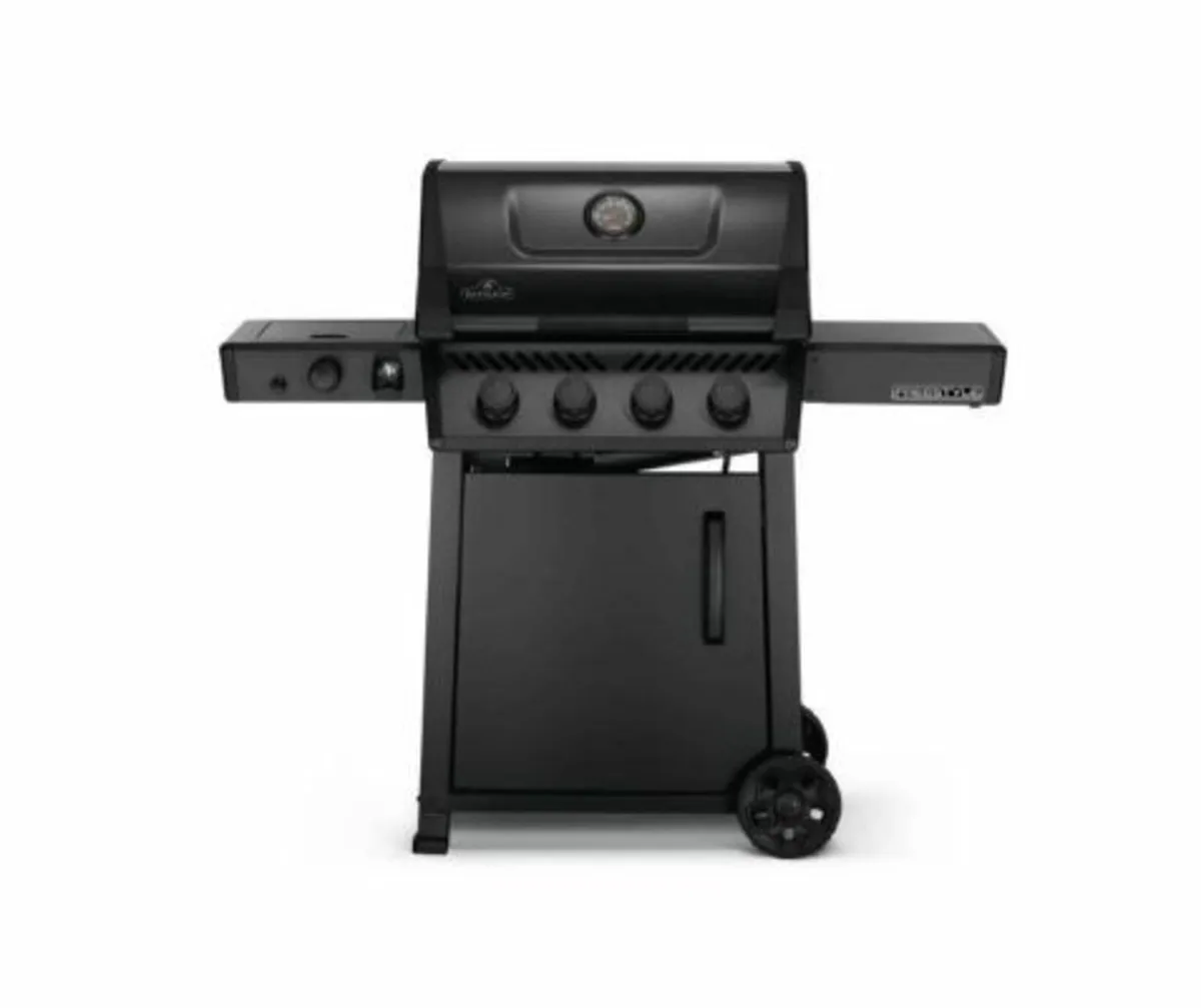 Phantom BBQ Freestyle 425 & Infrared Side Burner - Image 1