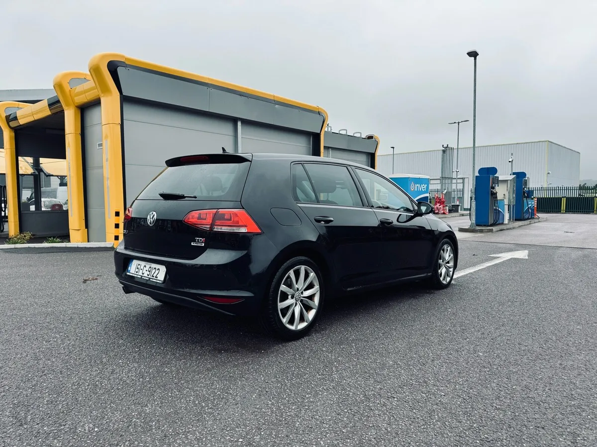 Volkswagen Golf Highline Mint Condition - Image 3