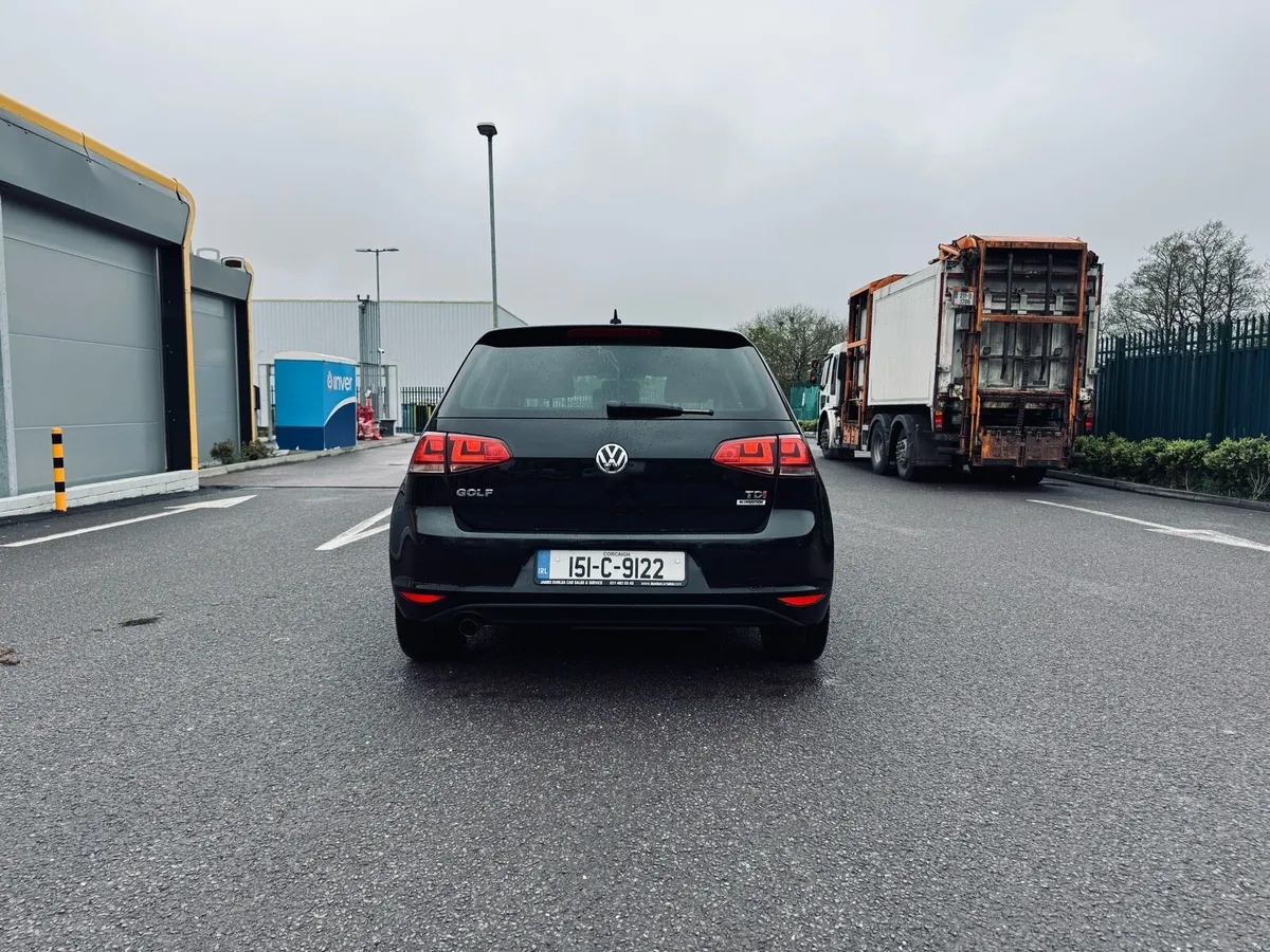 Volkswagen Golf Highline Mint Condition - Image 4