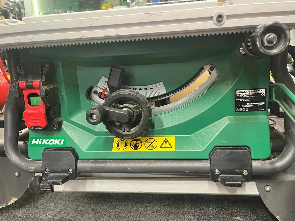 Hikoki Wheeled Table Saw - Image 4