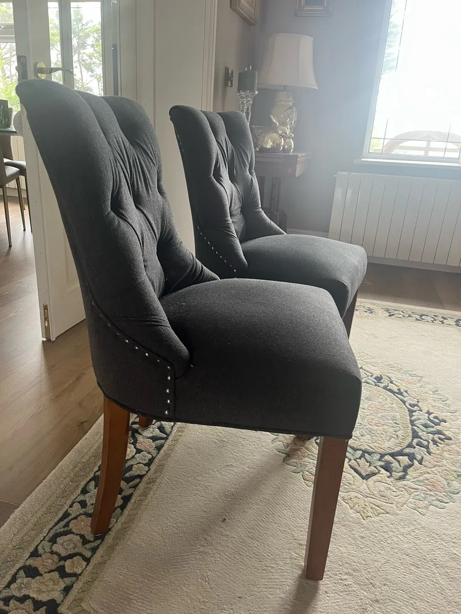 Beautiful chairs - Image 2