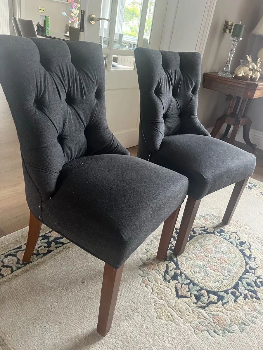 Beautiful chairs - Image 3