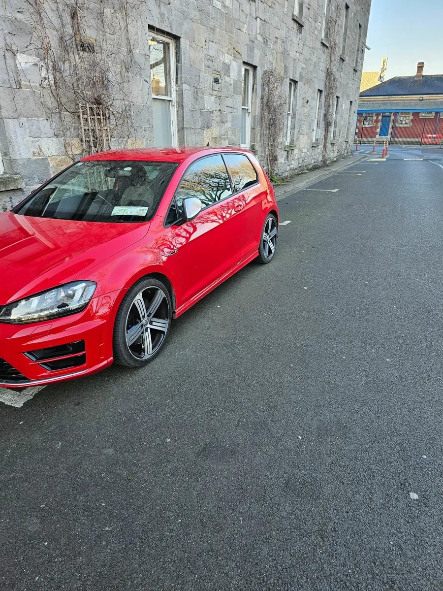 Volkswagen Golf 2016 - Image 1