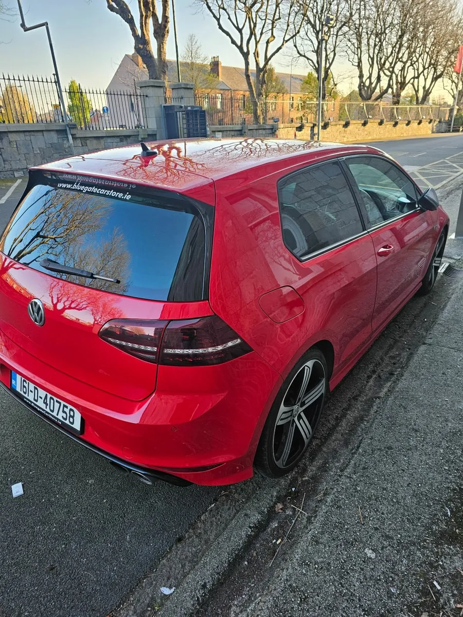 Volkswagen Golf 2016 - Image 2