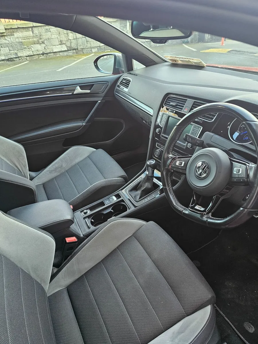 Volkswagen Golf 2016 - Image 3