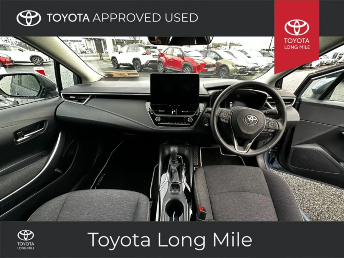 Toyota Corolla 1.8 Hybrid Luna Sport 4dr - Image 4