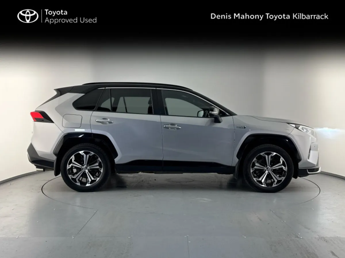Toyota RAV4 PHEV SPORT - Image 3
