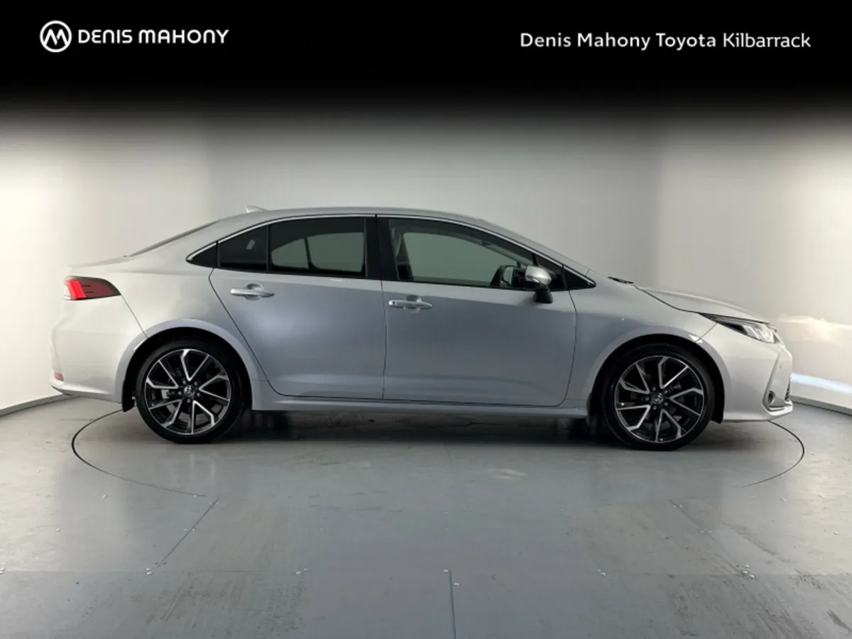 Toyota Corolla HYBRID SOL SALOON - Image 3