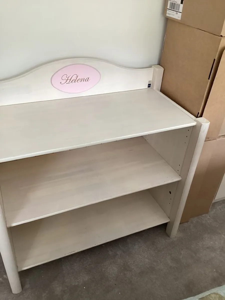 Bookcase - Image 1
