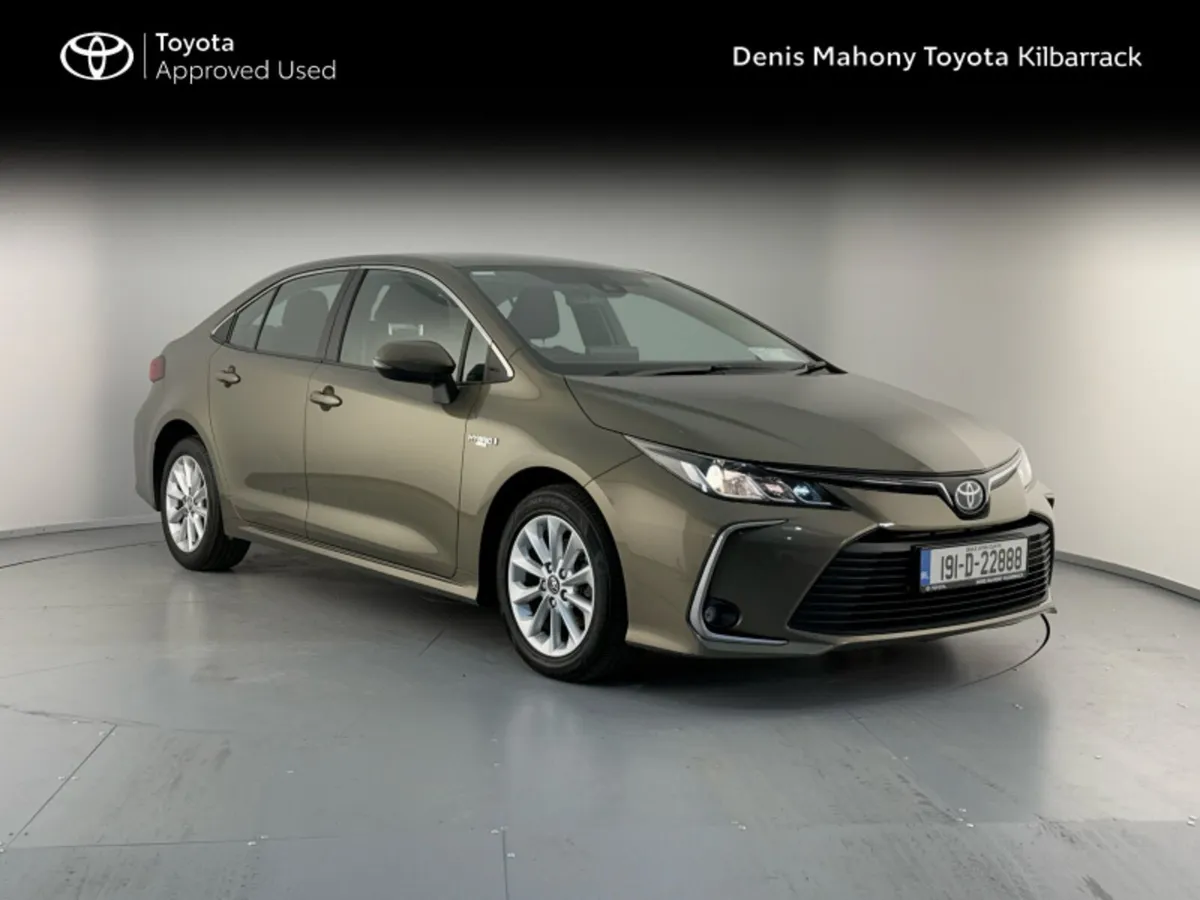 Toyota Corolla HYBRID LUNA SALOON - Image 1