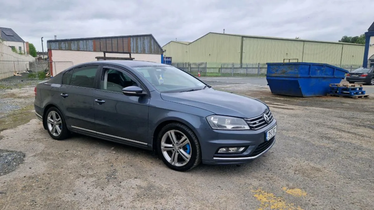 Rline volkswagon passat 1.6 - Image 2