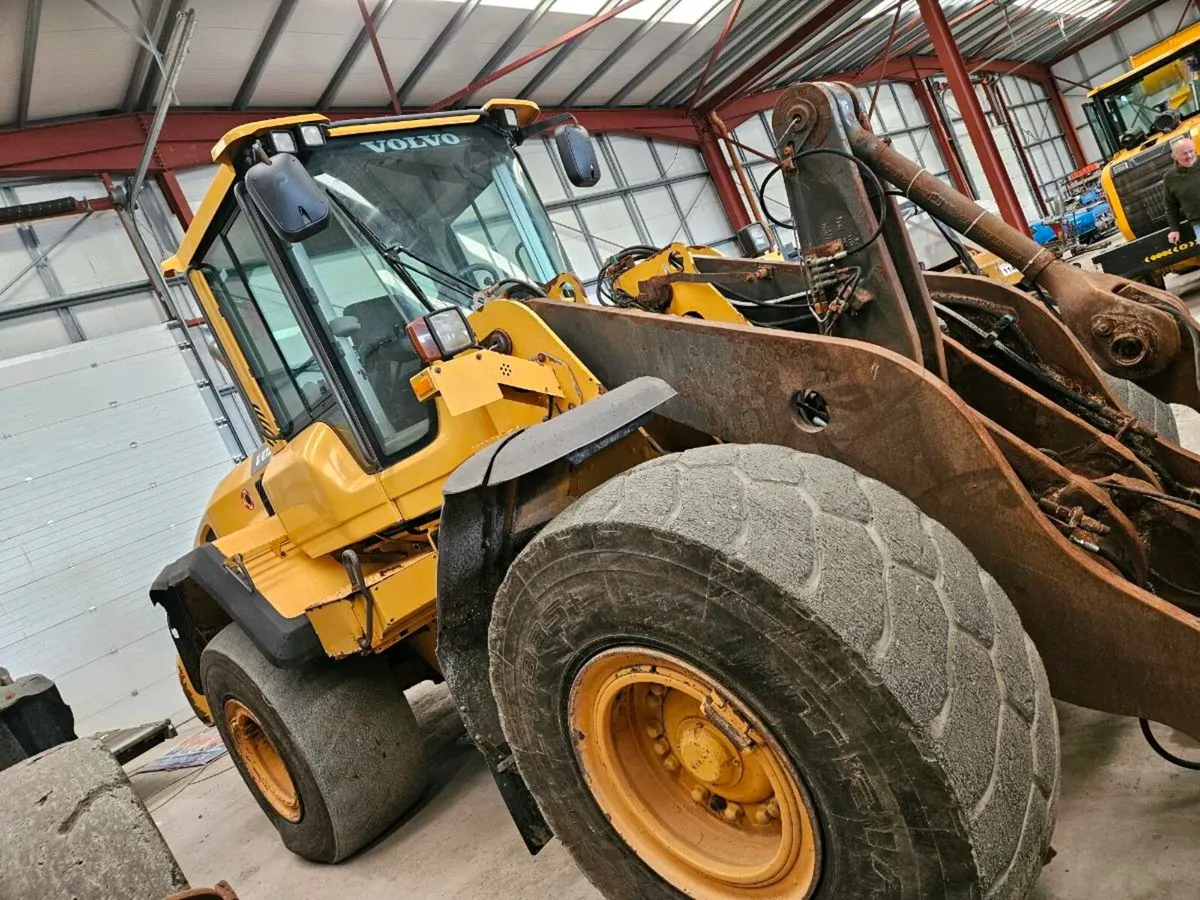 Volvo L110G - Image 4