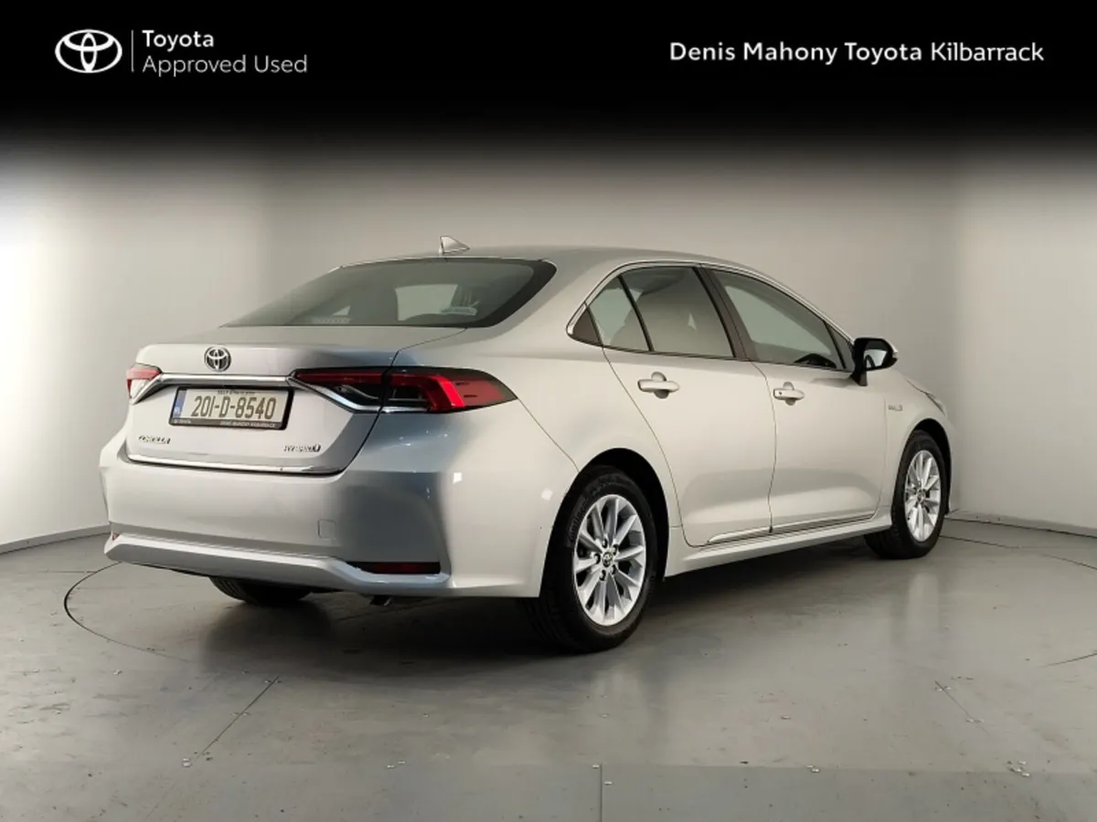 Toyota Corolla COROLLA HYBRID LUNA SAL - Image 2