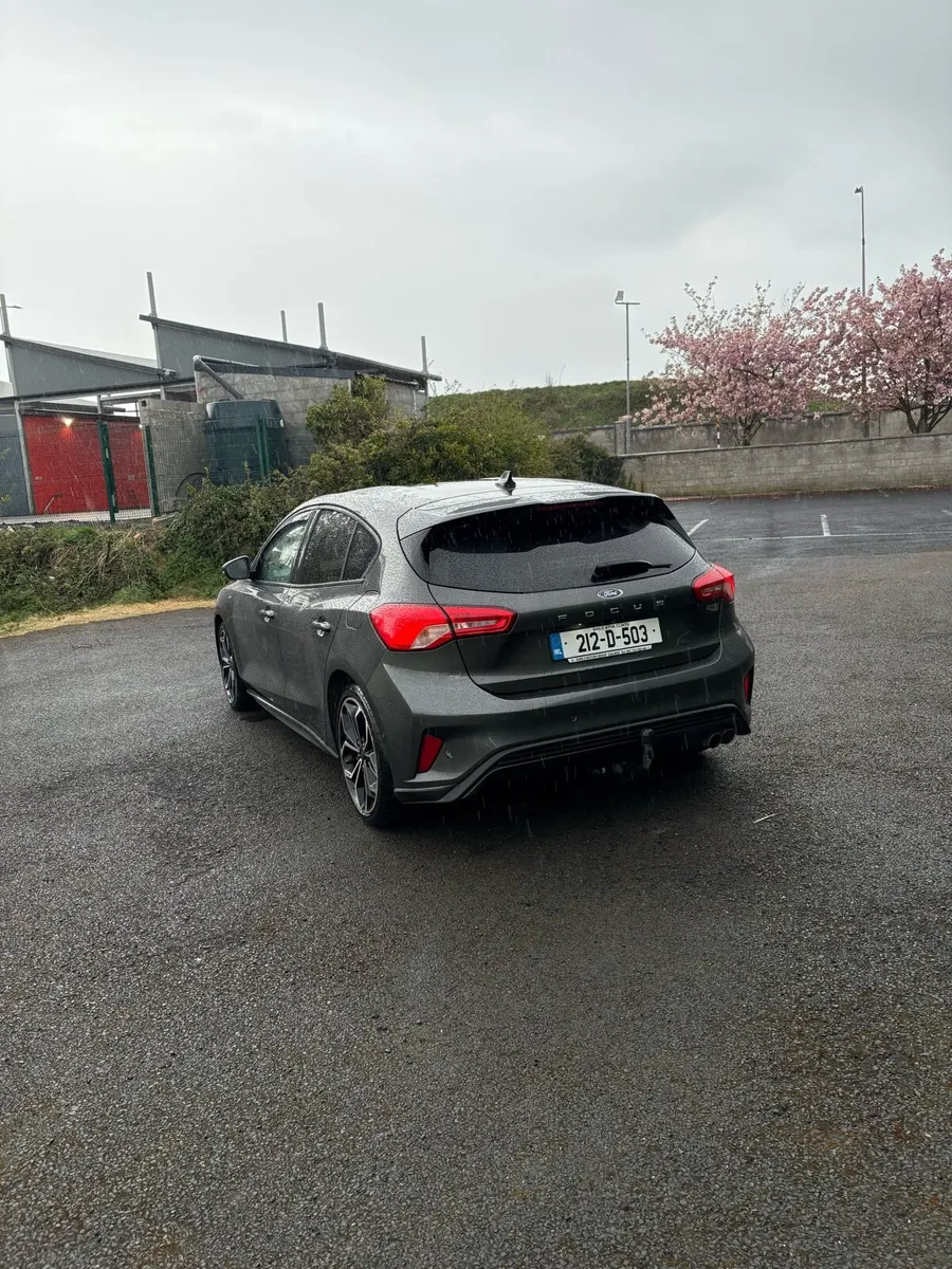 2021 Ford Focus - Image 3