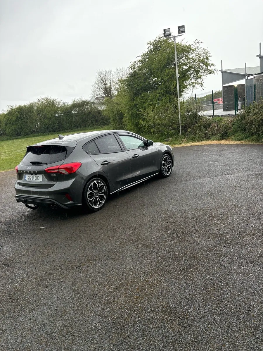 2021 Ford Focus - Image 4