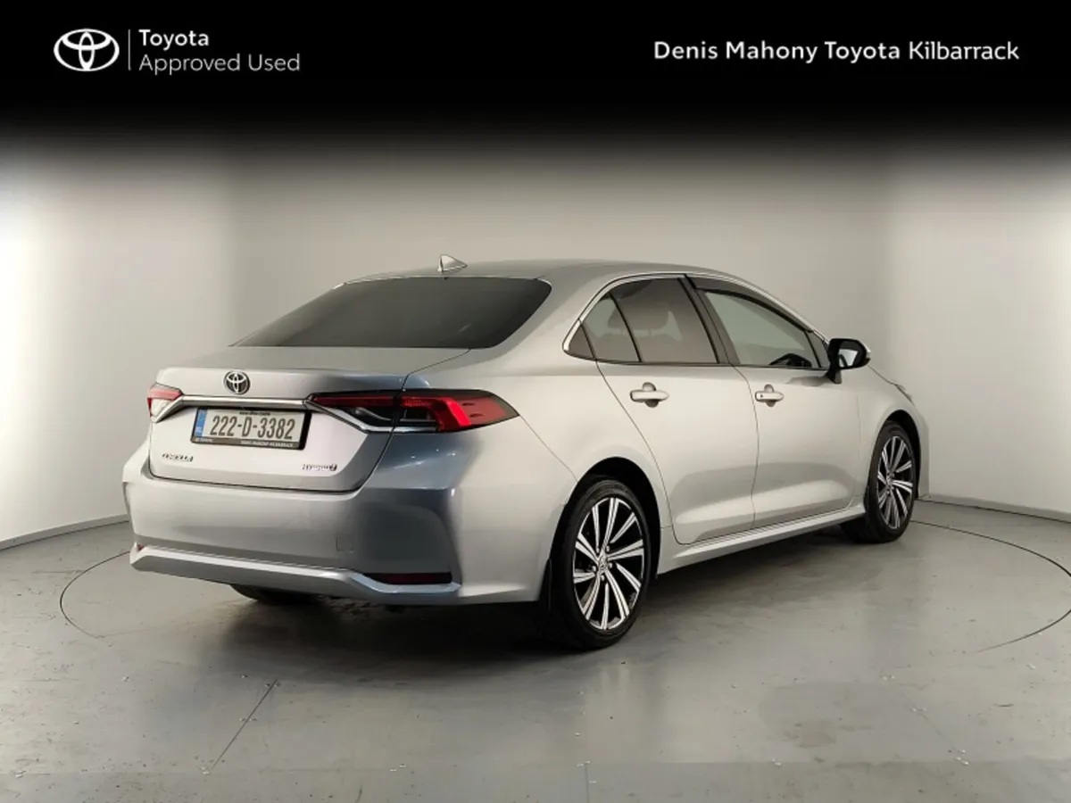 Toyota Corolla HYBRID LUNA SP SPORT 4DR AUTO - Image 2