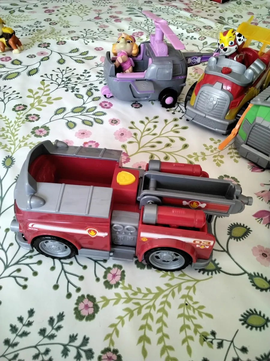 Toys - Image 2