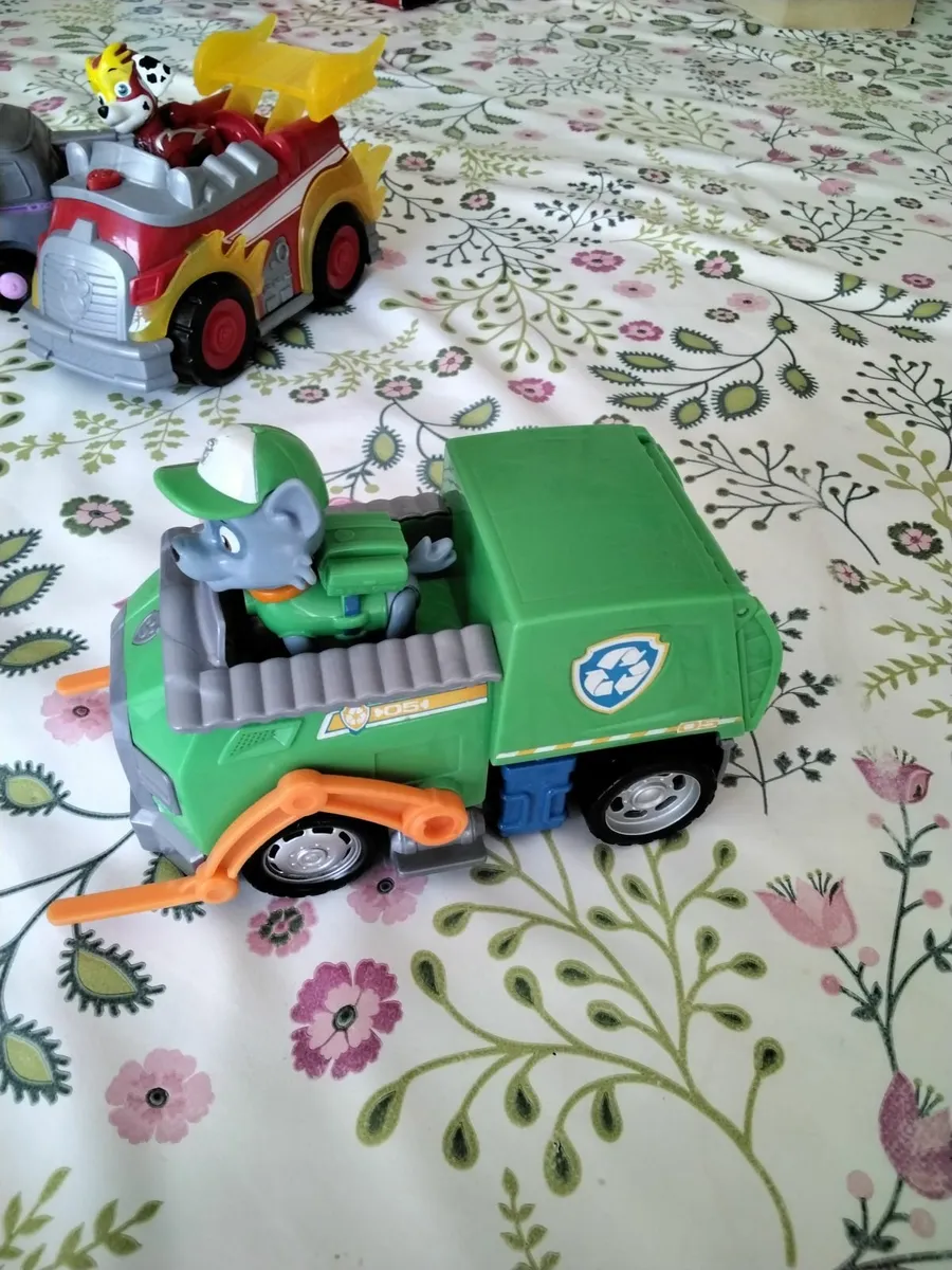 Toys - Image 3