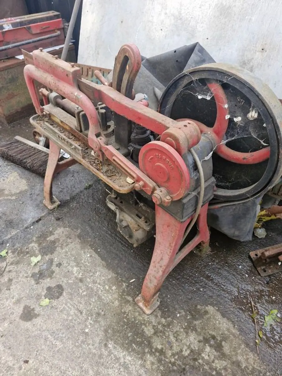 Power Saw Lazy Saw - Image 1