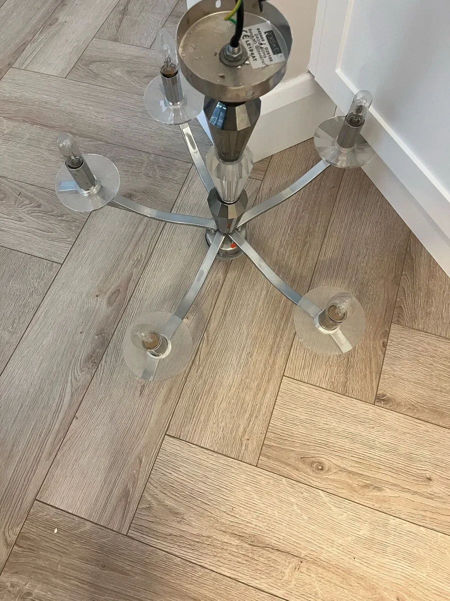Light fitting - Image 2