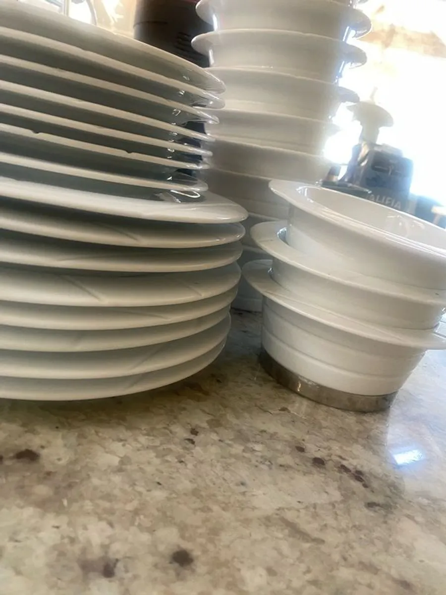 Newbridge Silver Dinner Set - Image 1
