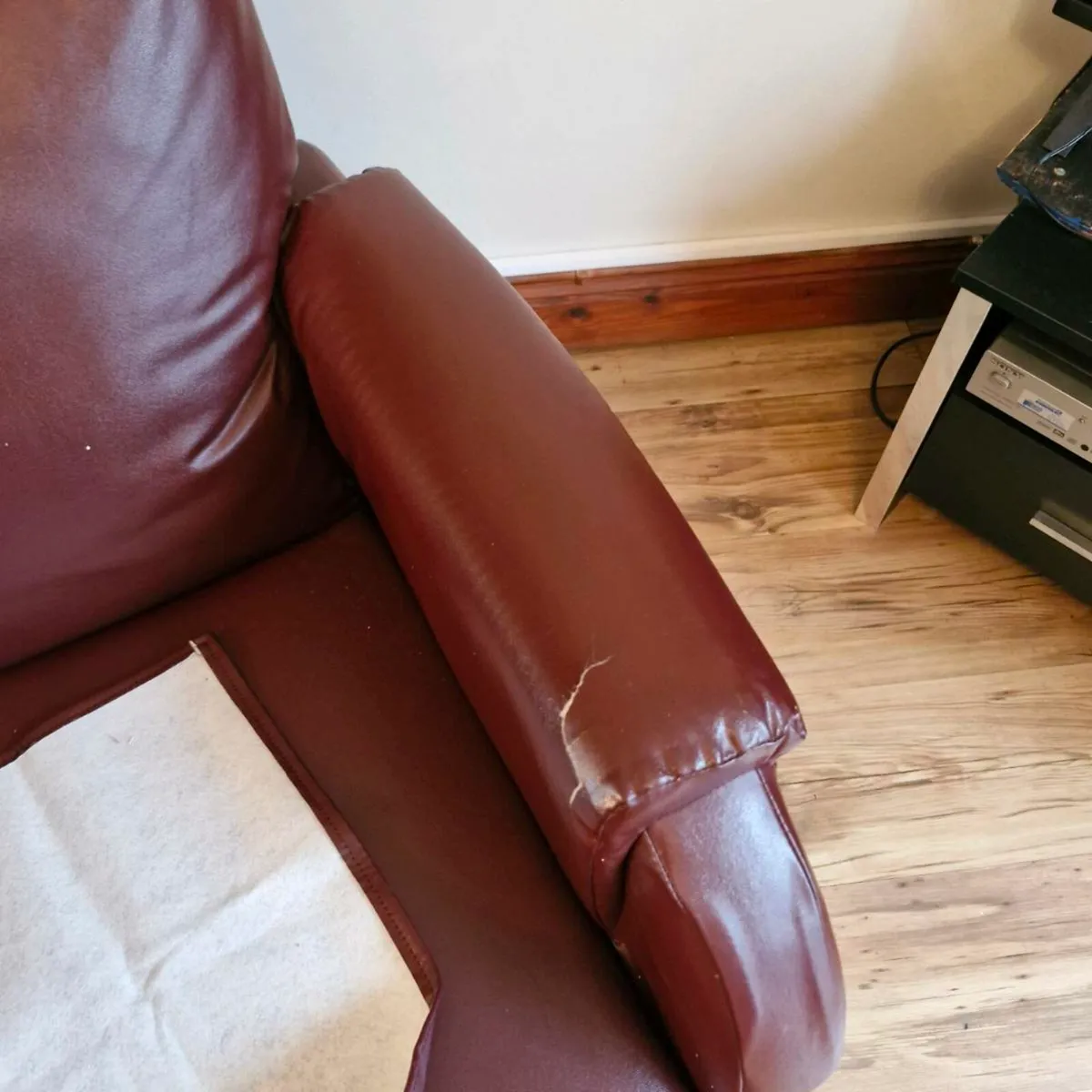 Recycling armchair & lift Chair - Image 1
