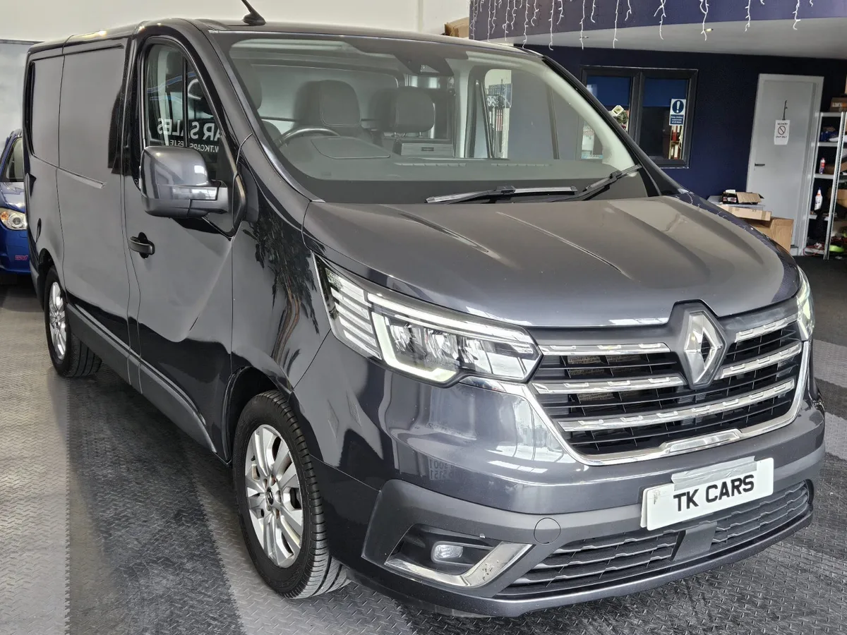 22 RENAULT TRAFIC SL28 SPORT 150 BHP - Image 3