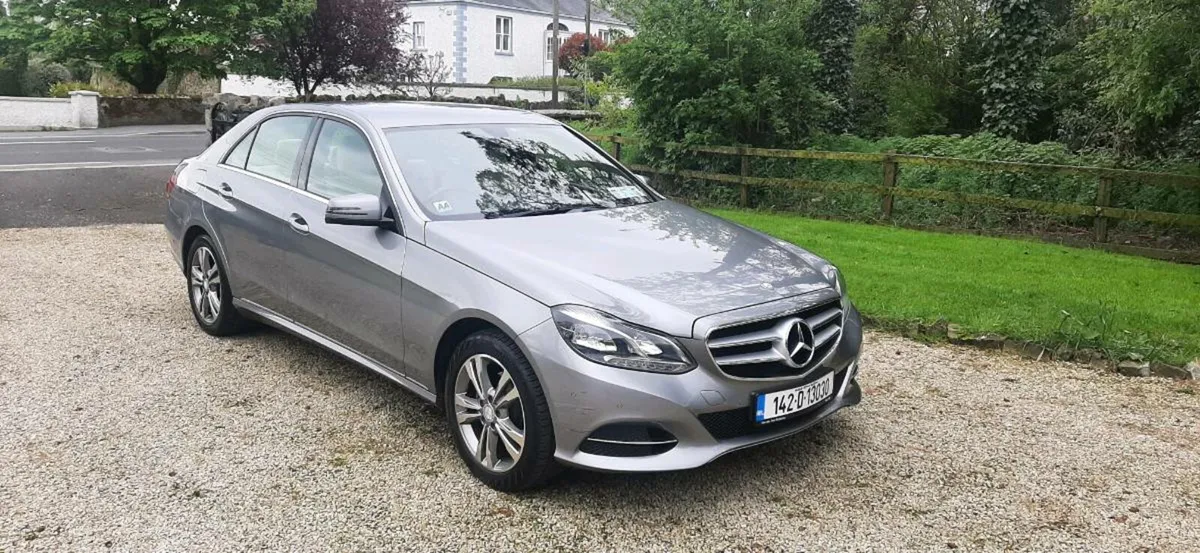 E 200 CDI AVANT-GARDE ONLY 50K MLS NEW NCT. - Image 2