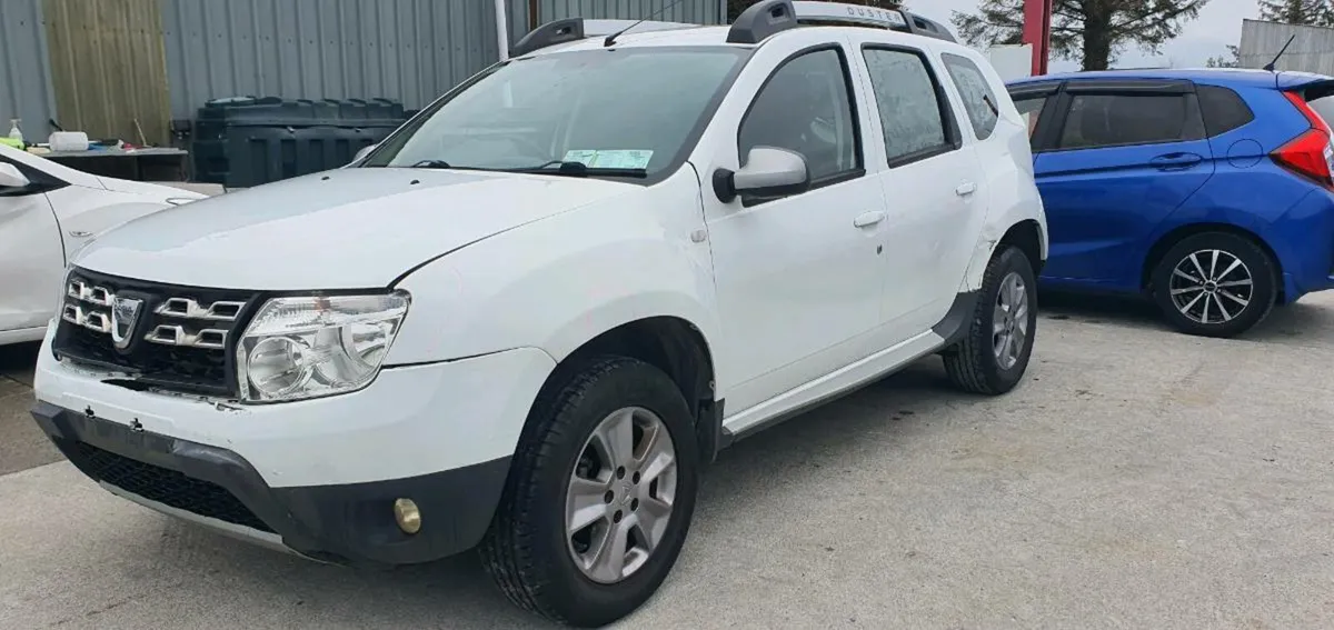 161 DACIA DUSTER 4X4 DIESEL - Image 1