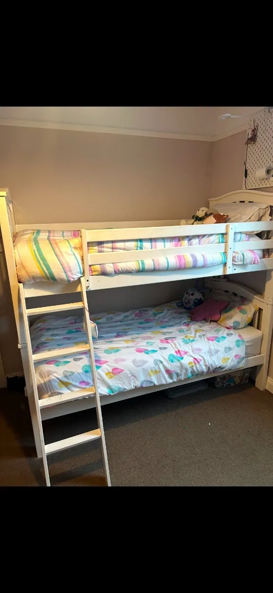 Bunk beds and wardrobe - Image 2