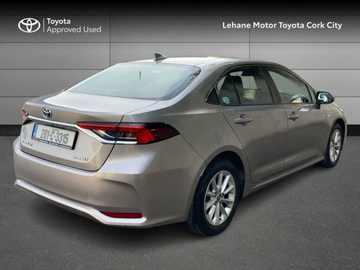 Toyota Corolla Corolla Hybrid Luna SAL - Image 2