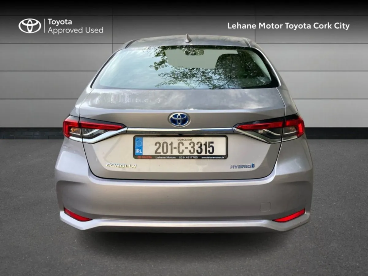 Toyota Corolla Corolla Hybrid Luna SAL - Image 4