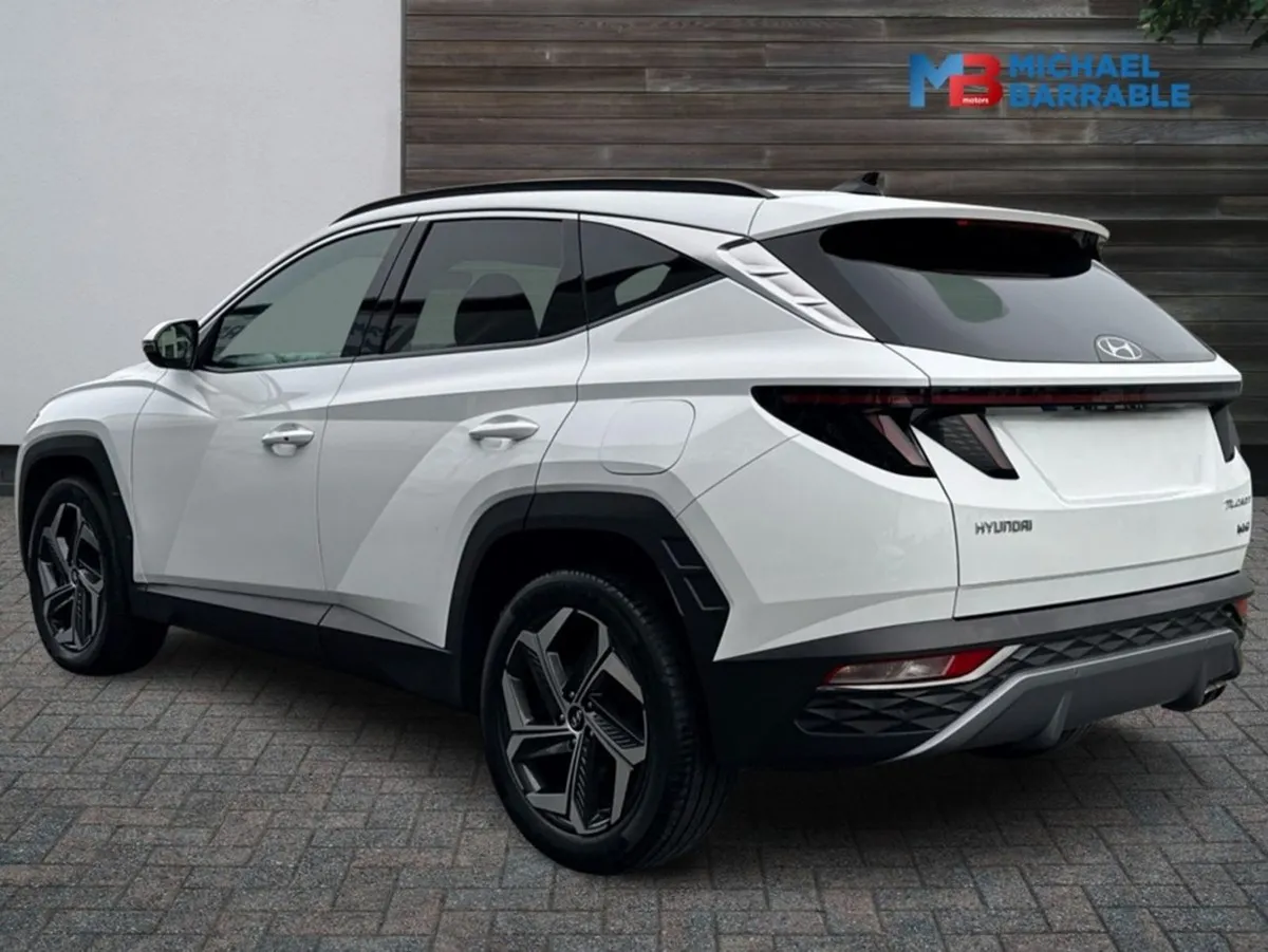 Hyundai Tucson Ix35 Executive Plus  upgraded 19 - Image 3
